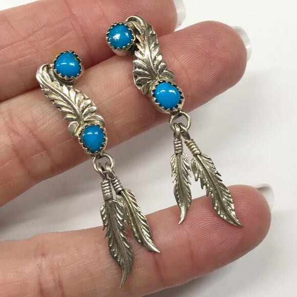 Running Bear Trading Sterling Silver Turquoise Sawtooth Bezel Feather Earrings - Picture 1 of 12